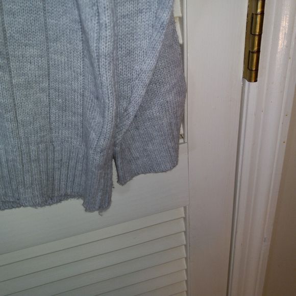 South Pole Mens Size XL Sweater Long Sleeve Gray Red Striped Heavyweight 1/4 Zip - Picture 4 of 16